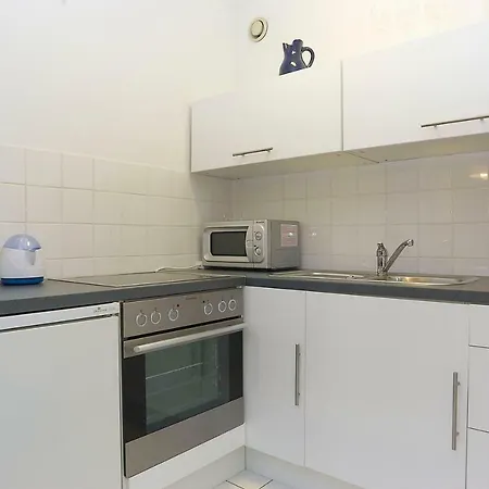 Uhlandstr. 195 Apartment